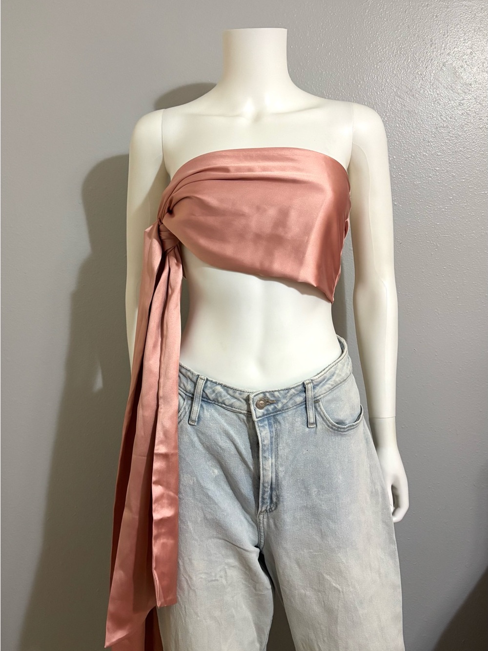 WinWin Satin Strapless Tie-Front Crop Top in Rose